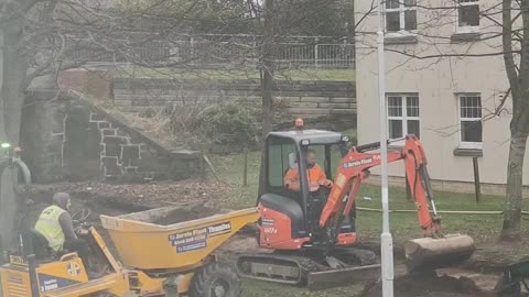 Workmen making new path for sesstrans