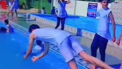 Swimming pool video / summer vibes