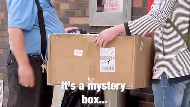 I traded my mystery box away, then THIS happened 🥺❤️