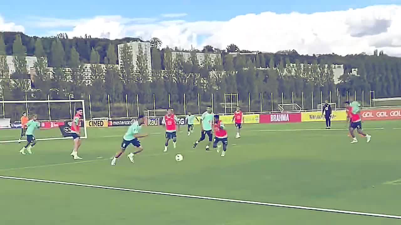 Antony Shows Why He's Better Than Jesus & Coutinho in Brazil Training Session in Le Havre, France