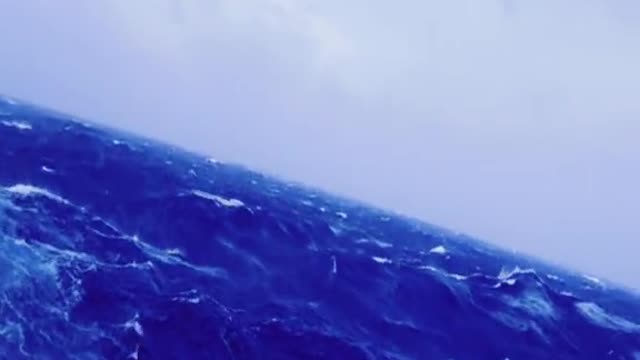 Ship in Storm 🚢 😱 [Part 1] Atlantic Ocean 🌊 Force 10 [Audio 🎶]