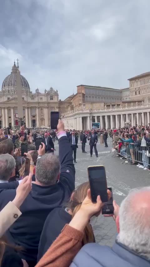 Lightning storm lights up Alabama sky