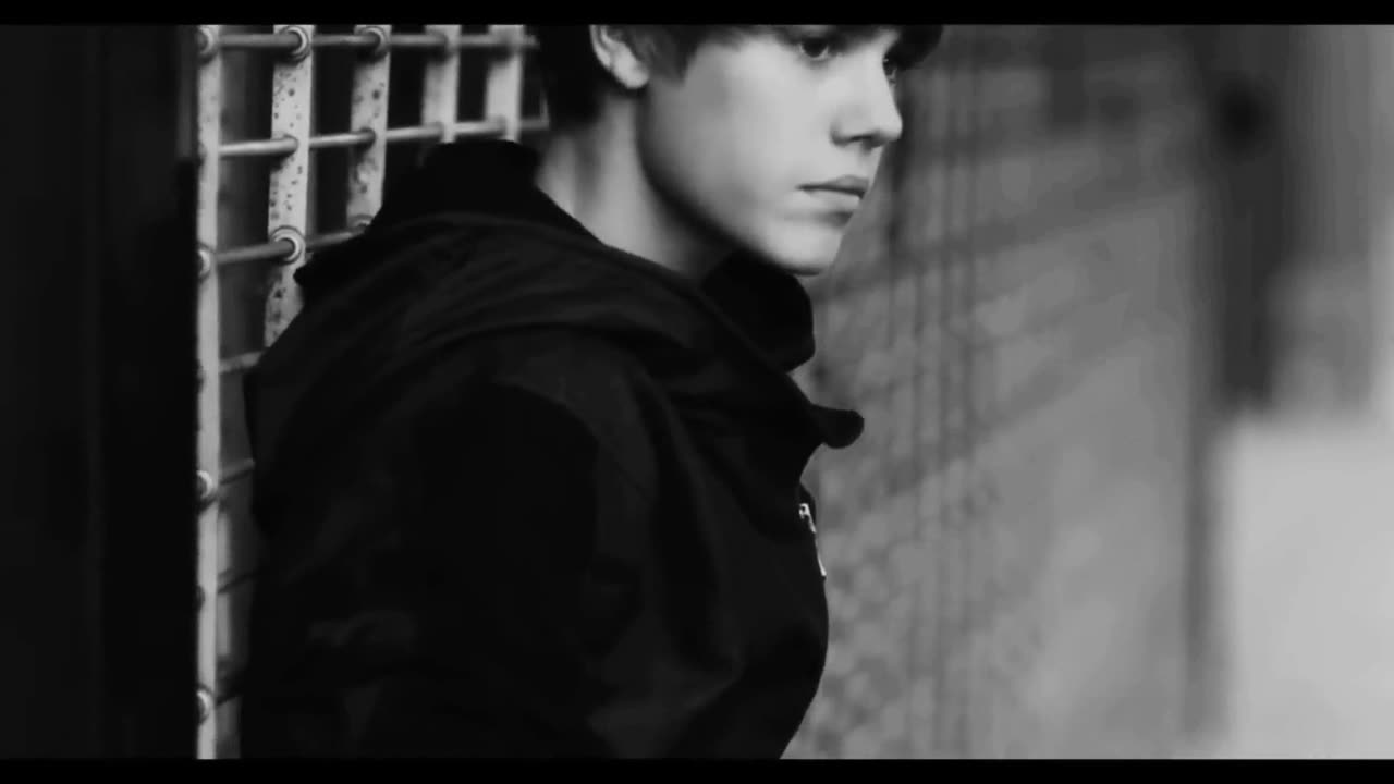 Pink ft Lily Allen-True Love MASHUP U Smile - Justin Bieber Fanedit