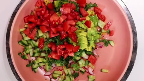 Replying to @cjmomlover Shoul I bake salmon ceviche😅