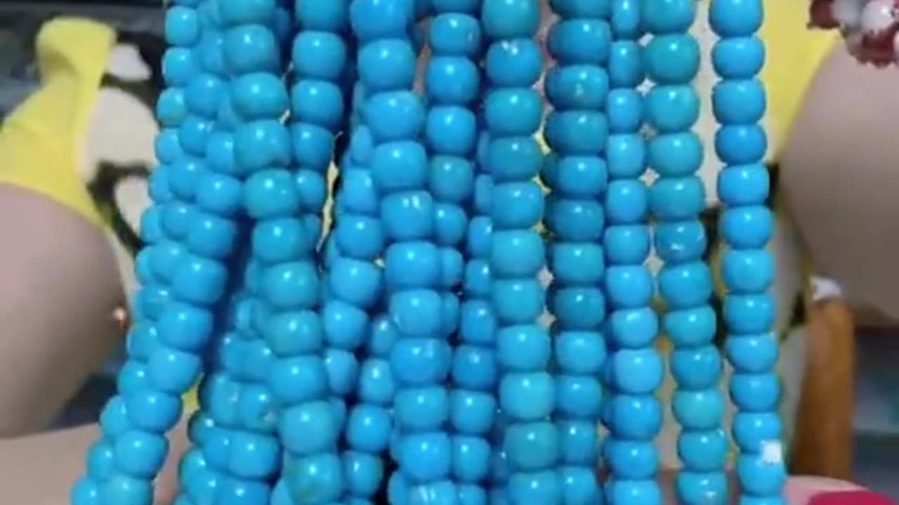 241210-4 High porcelain and high blue sleeping beauty natural turquoise round bead string