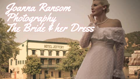 Joanna Ransom Photography The Bride and Her dress Photo Sessions