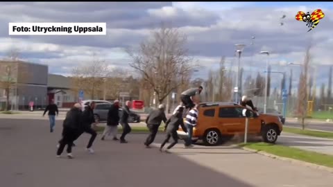 Muslim mob controls the streets in Uppsala, Sweden