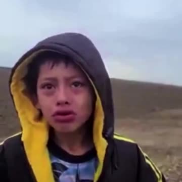 «Me dejaron botado», testimonio de niño migrante en la crisis fronteriza