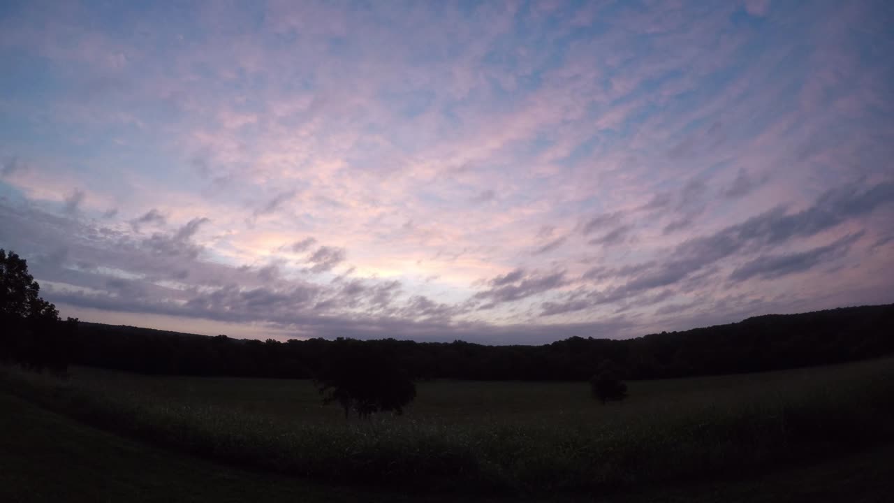 Sun ☀ Rise 8 7 23 65f/24c