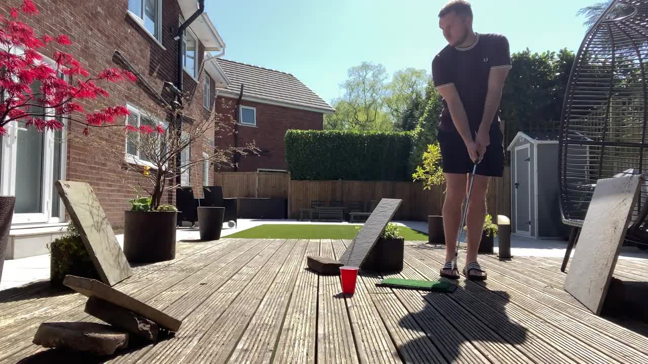 Well-planned Golf Trick Shot