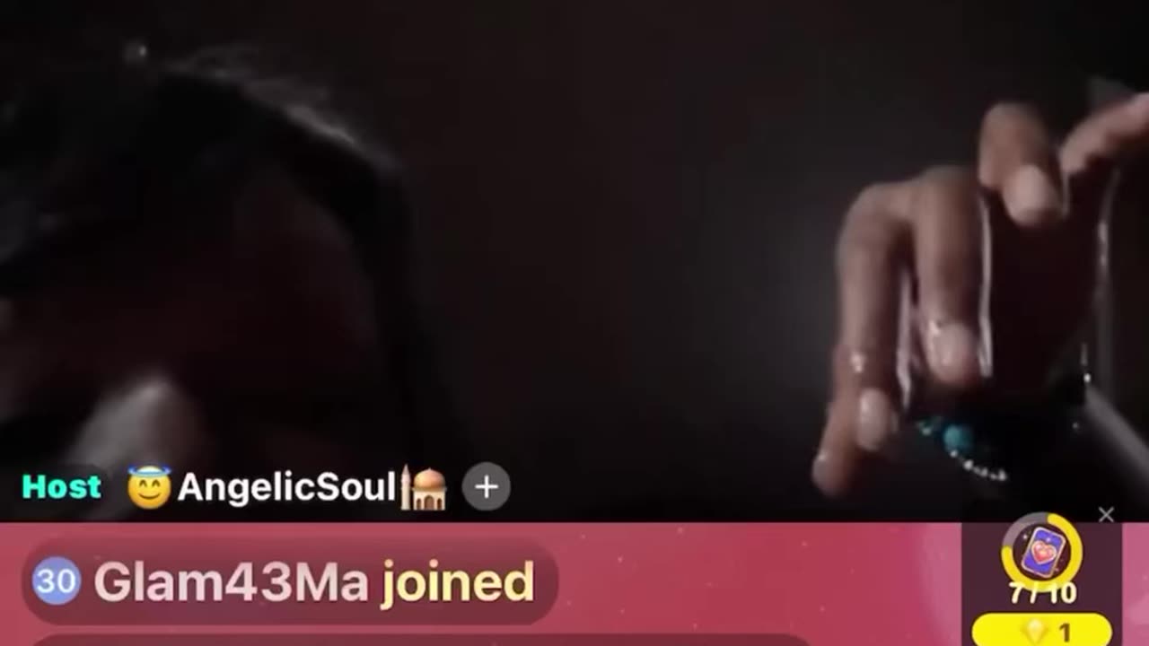 AngelicSoul says she's not in anyone's window but knows everything 12/8/23 #bigoclipandsip