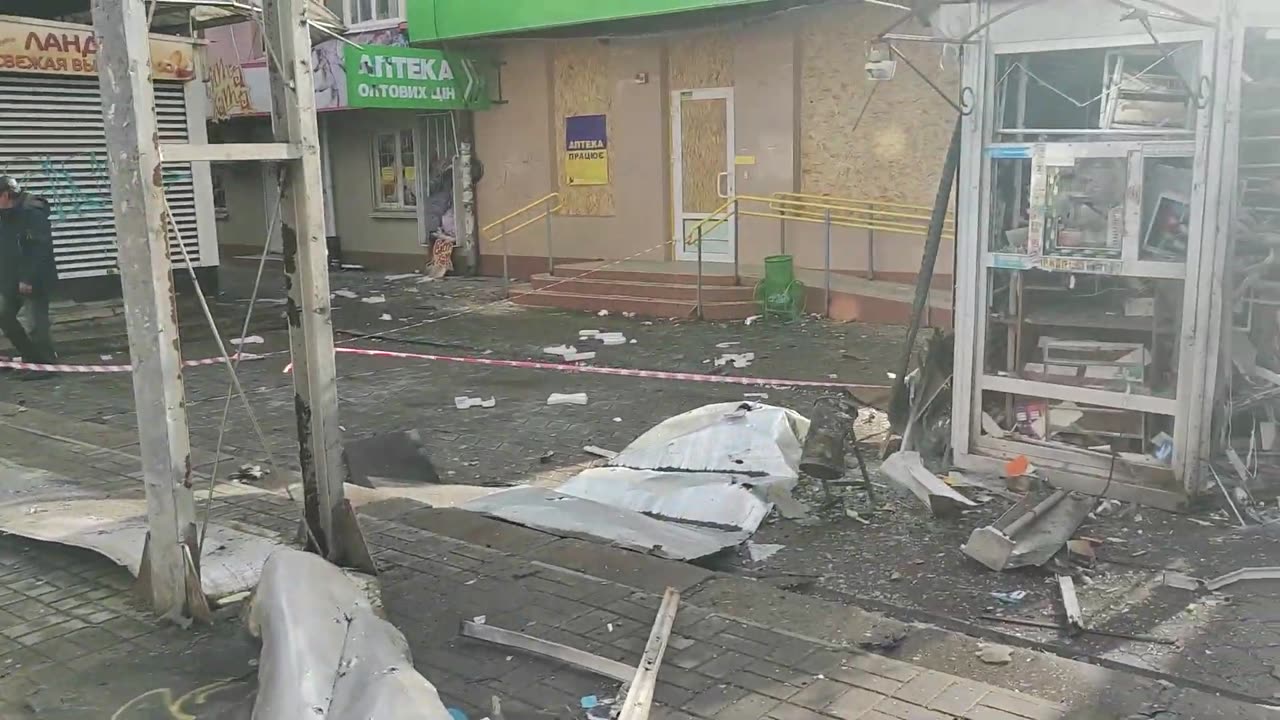 +18 Disturbing Video showing dead and wounded