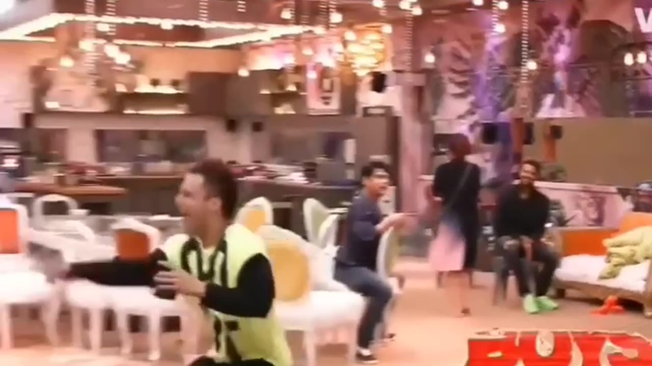 #AsimApnepehastehuve 😂🤣