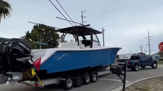 2044# Ford Dually F on American Forces Towing BlackwaterwgdbVlmJMc