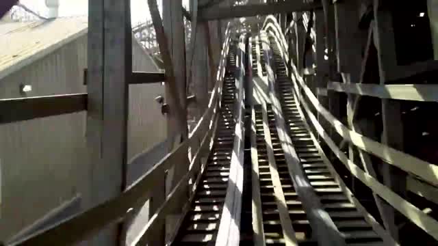 GHOSTRIDER WOODEN ROLLERCOASTER