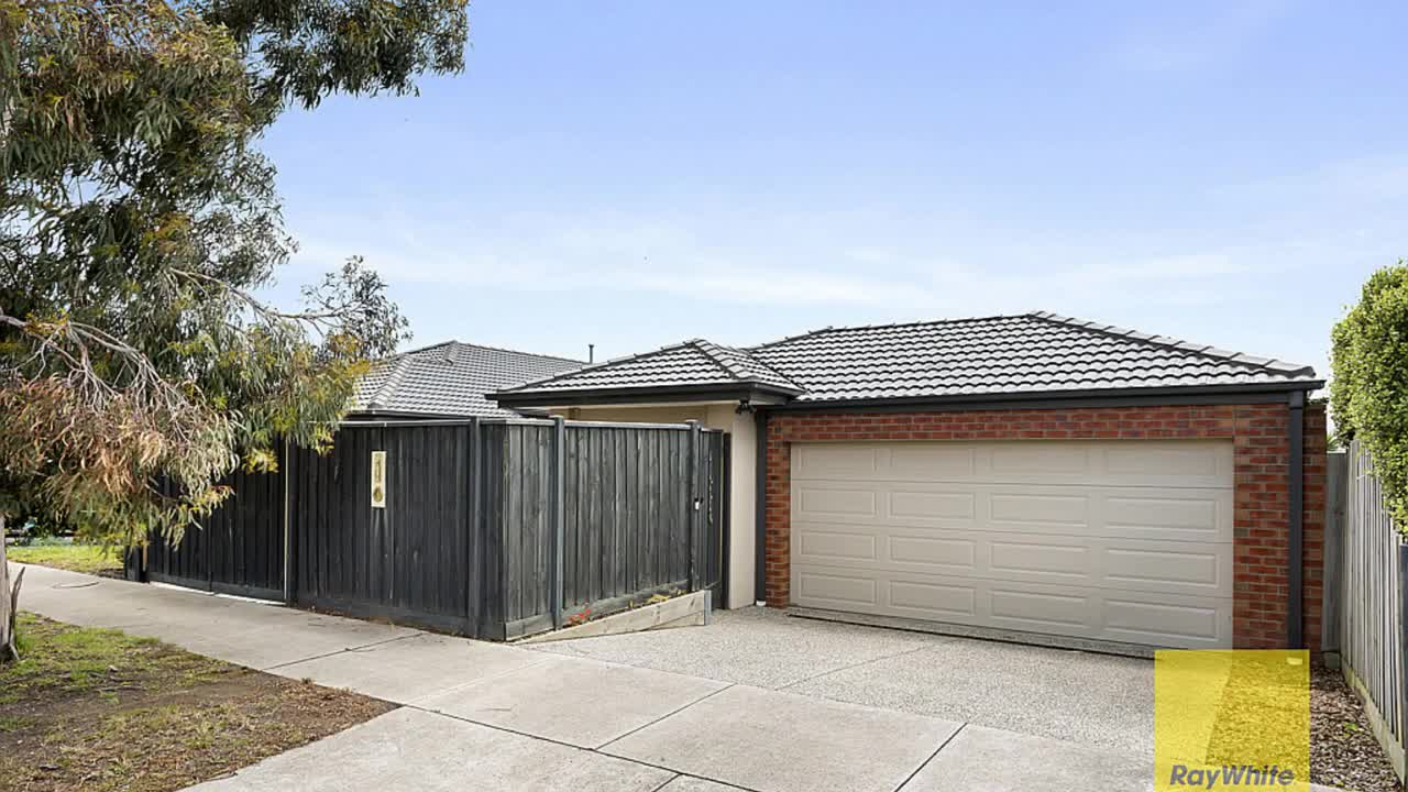 12 Prismatic Place, LEOPOLD, Victoria