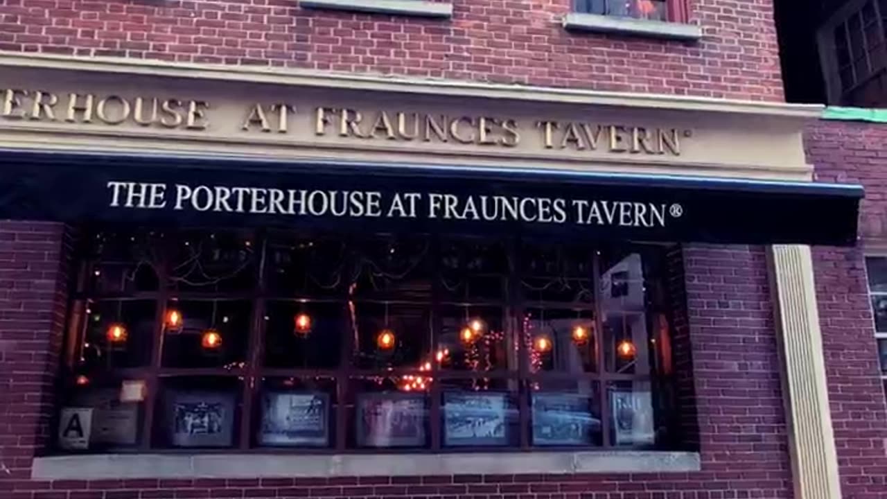 Oldest Building In Manhattan, NYC : Frances Tavern