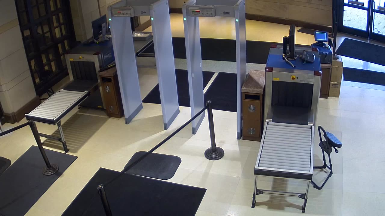 7151CVCULSScreeningMetalDet3_2021-01-06_14h20min01s507ms.mp4