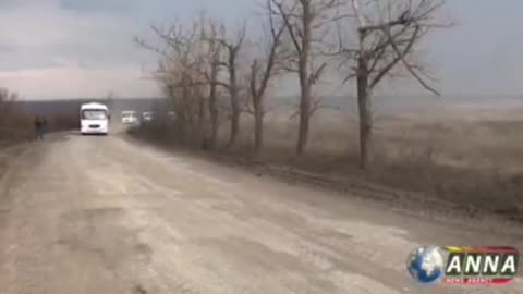 Russia continues to send buses to evacuate civilians from Mariupol, and also sends humanitarian aid