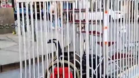 Happening proukrajinských aktivistů na Bílou sobotu v Praze na Václaváku