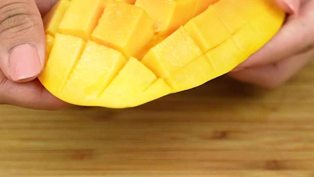 Mango cutting techniques & ideas