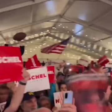 Crowd in Canton, Georgia all fired up for Herschel Walker