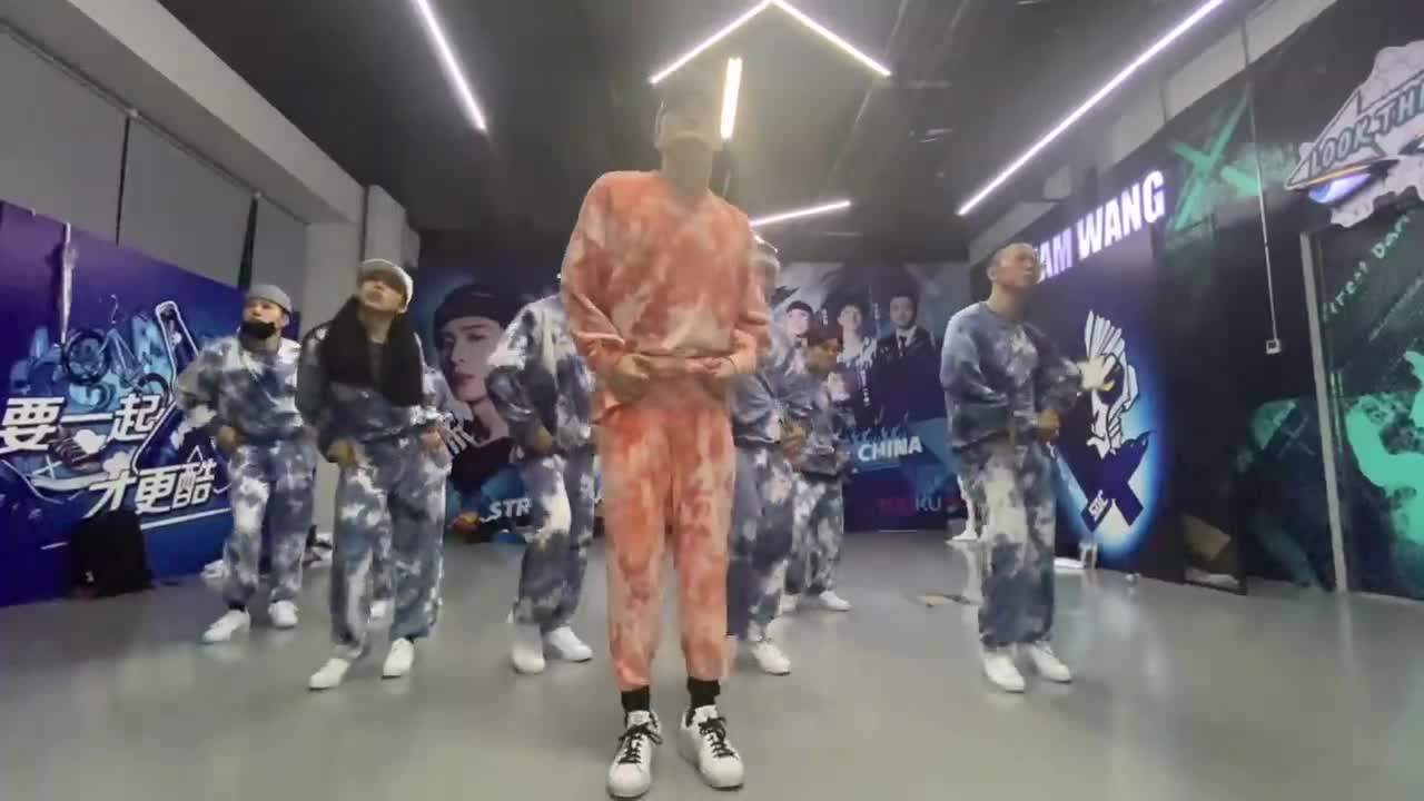 Jackson Wang 王嘉尔 - Young Blood 洋布拉德 【SDC FINALE Dance Practice Video 2】 这就是街舞3总决赛战队秀练习视频 2
