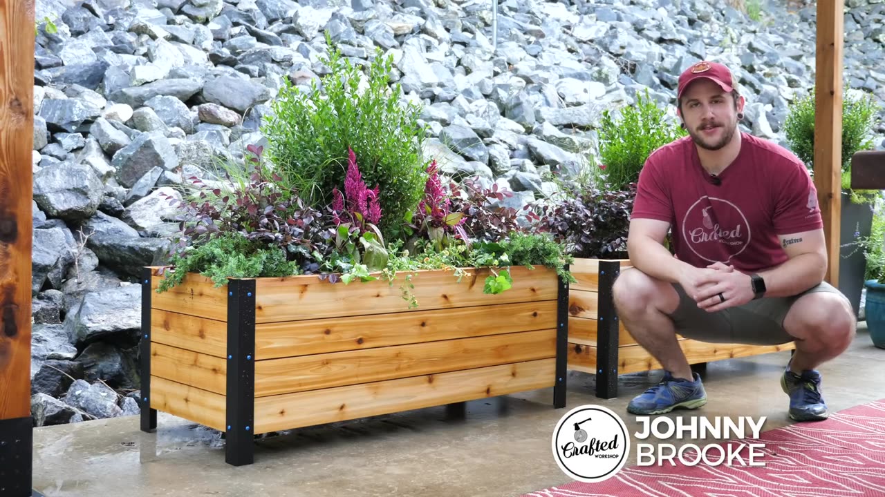 DIY Modern Raised Planter Box // How To Build - Woodworking