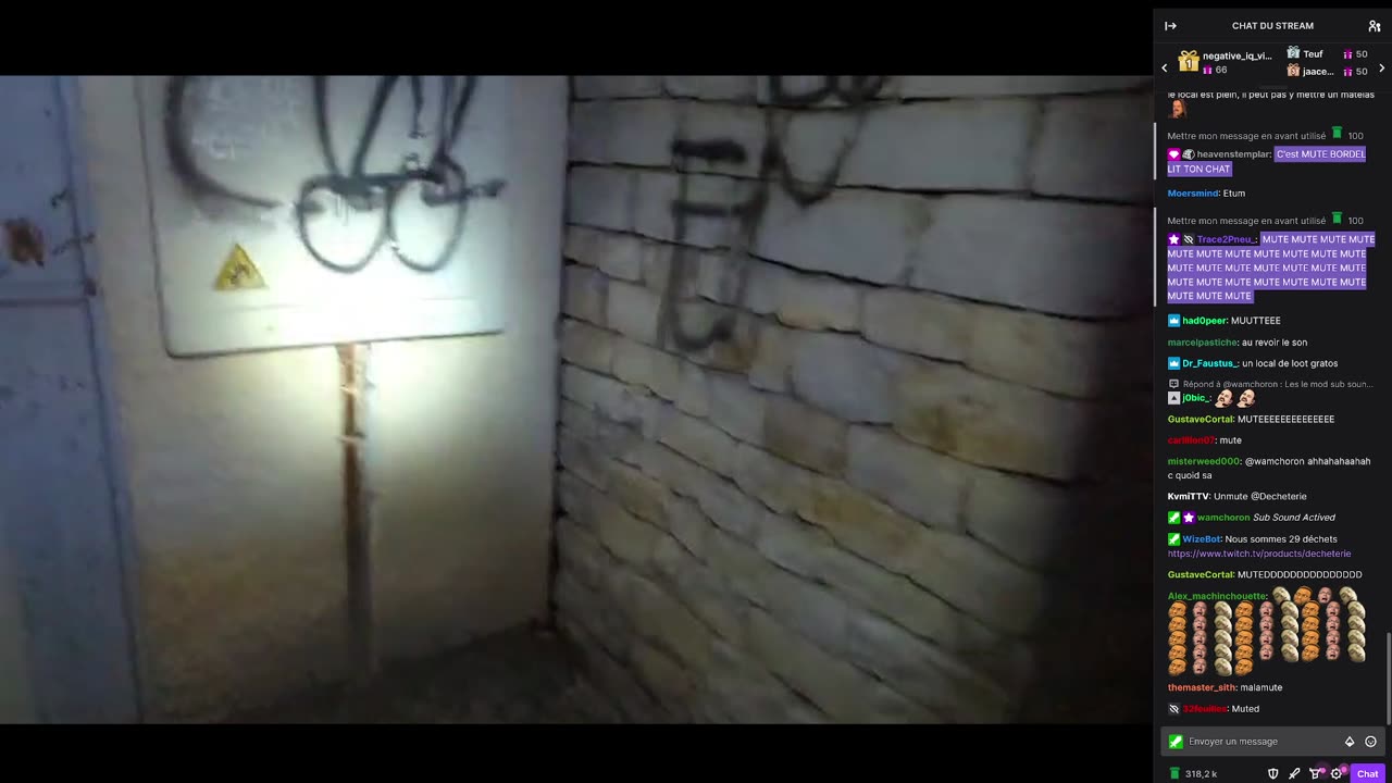 2023-03-05 (5bis.2) - Folle soirée de loot avec Eddy - Twitch Decheterie (version avec chat)