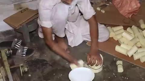 Aamzing Process of Making Whitewash Brush