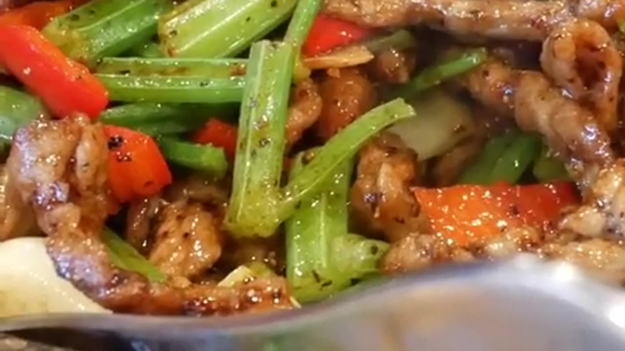 Chinese Food with Chicken | Stock Shorts | 😀 #shorts #chicken