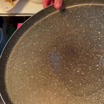 how to make a delicious pizza topped with potato, tomato, and cheese