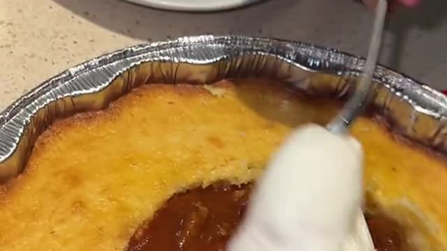 Chili Cornbread Bowls