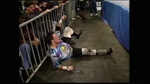 19 Mikey Whipwreck vs Steve Austin November to Remember 1995