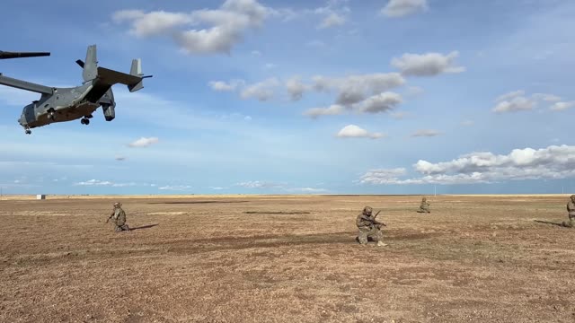 CV-22 Osprey - Flying the Spec Ops Tiltrotor Aircraft