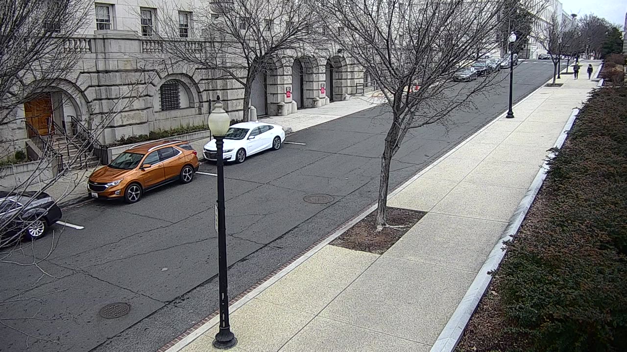 4079QSE00SouthCap-CSE1_2021-01-06_10h56min32s393ms.mp4