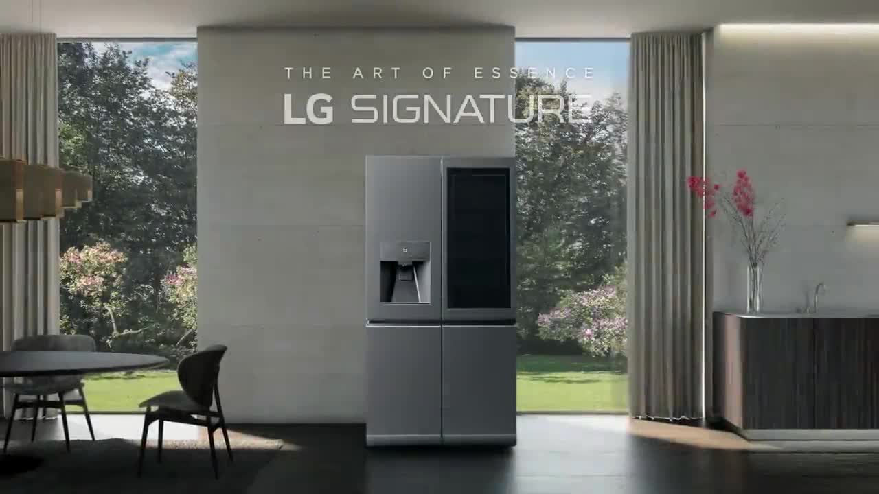 LG SIGNATURE REFRIGERATOR - Two knocks to see freshness locked-in.