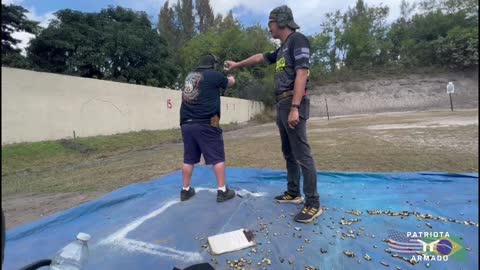 Limpeza da CANIK depois de uma competição.