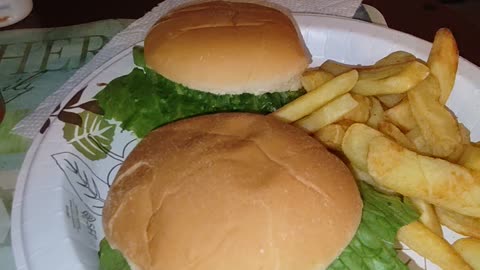 Eating Ground Beef From Walmart, Dbn , MI, 2/21/24