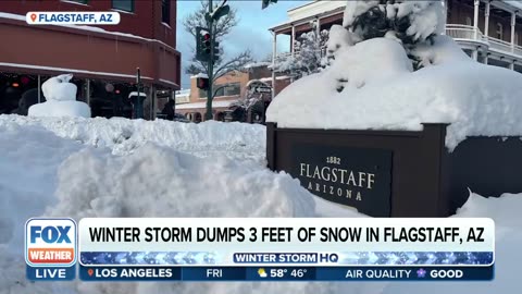 3 Feet Of Snow Pummels Flagstaff_ Shuts Down Busy Northern Arizona Interstates