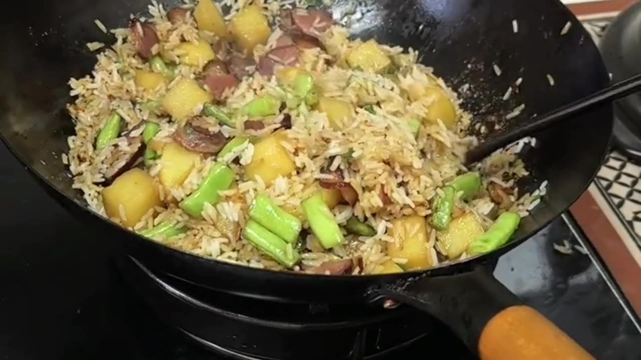 Braised beef beans and rice