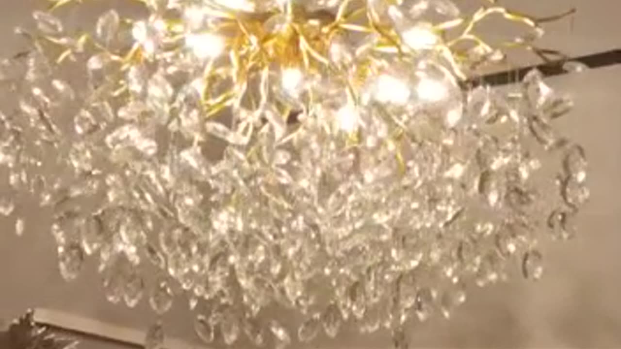 #Modern Crystal hanging chandelier.