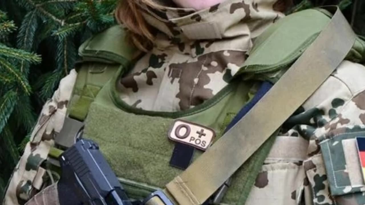 Top 10 countries with beautiful women soldiers.