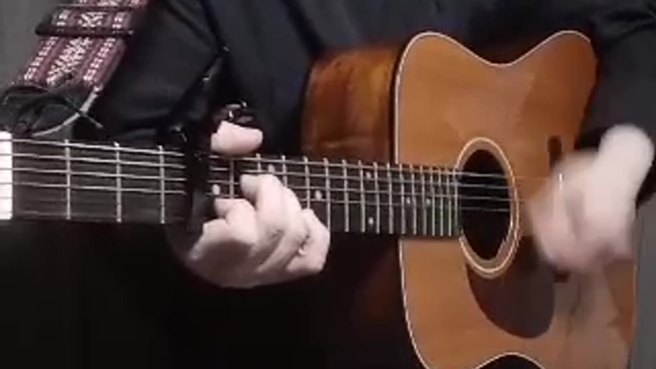 Trent Page plays California dreaming!