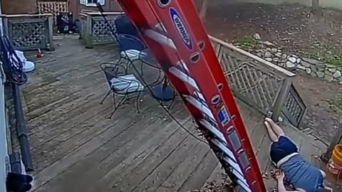 This Is Why You Don't Wear Sandals On An Aluminum Ladder