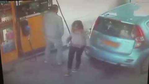 Man Refuses To Give Cigarette So She Lights His Car On Fire