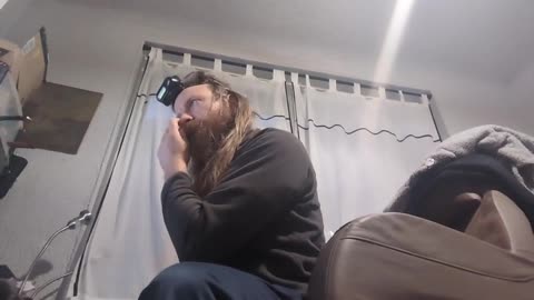 2023-01-02 (2) - maya poubelle - Twitch Decheterie