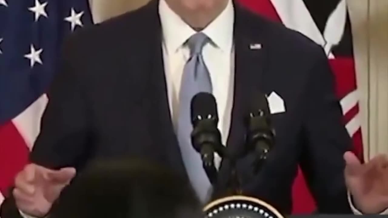 Poopyjoe stinks again