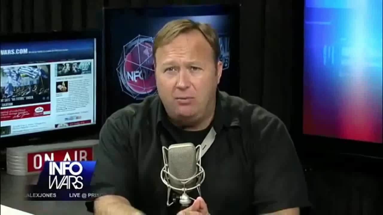 'Steve Pieczenik - Crisis Actors Used at Sandy Hook, China, Europe' - Alex Jones InfoWars 2013