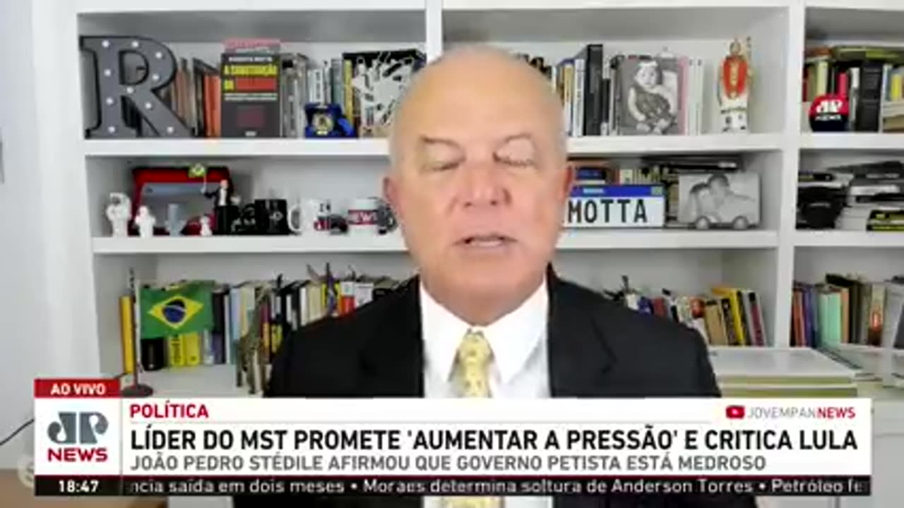 Líder do MST promete 'aumentar pressão' e critica Lula